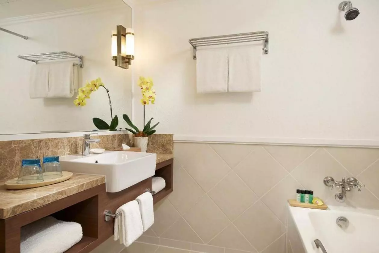 ORCHARDPARADE_SHABAVIZ (18).jpg